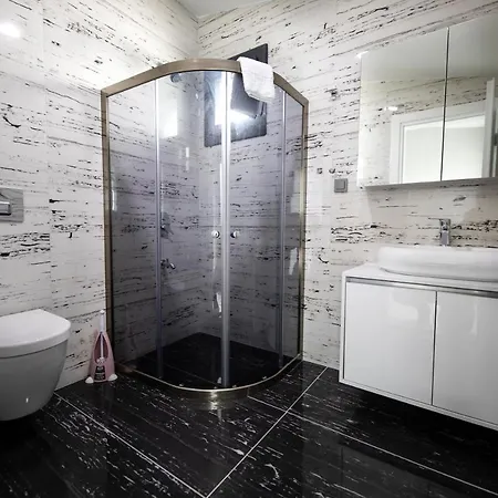 Yarasir Family Séjour chez l'habitant Didim